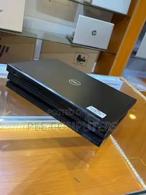 Laptop Dell Latitude 7390 8GB Intel Core i5 SSD 256GB