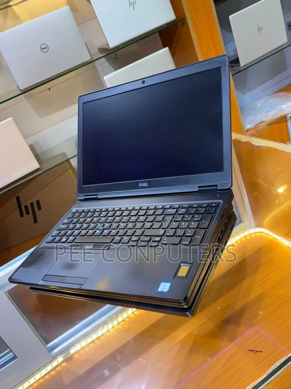 Laptop Dell Latitude 7390 8GB Intel Core i5 SSD 256GB