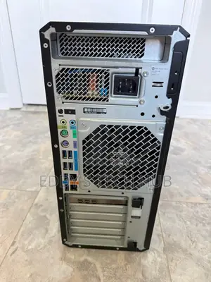 Desktop Computer HP Z4 G4 16GB Intel Xeon SSD 256GB