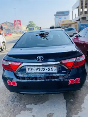 Toyota Camry 2015 Blue