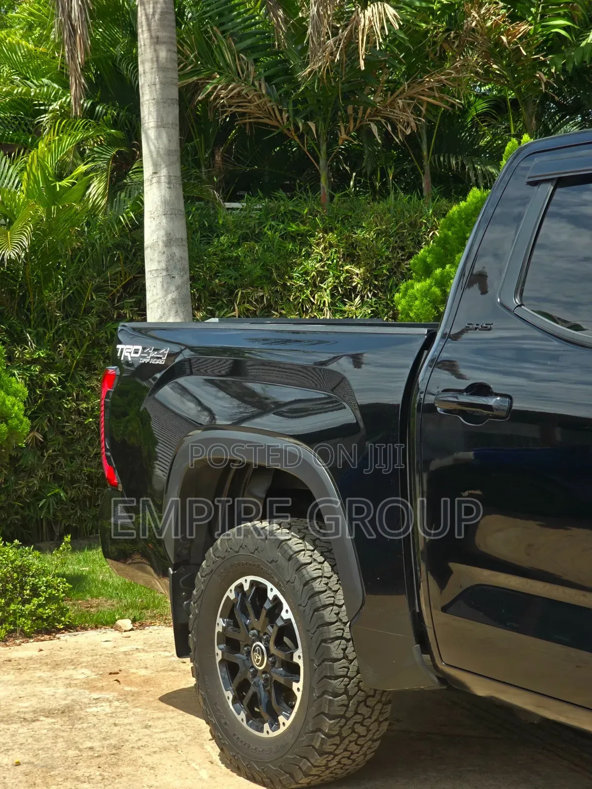 Toyota Tundra 2024 Black