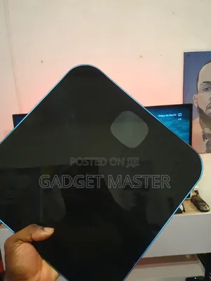Fibit Aria Smart Bluetooth Bathroom Scale