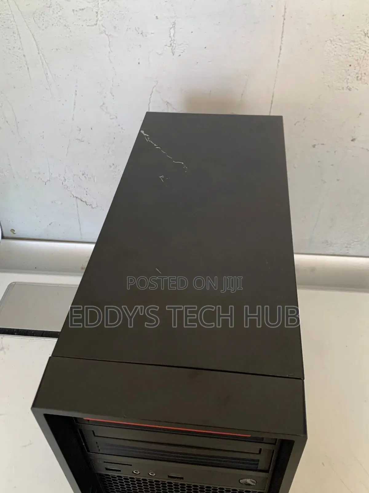 Desktop Computer Lenovo ThinkStation P520 16GB Intel Xeon SSD 256GB
