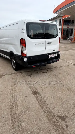 Ford Transit 2017 White