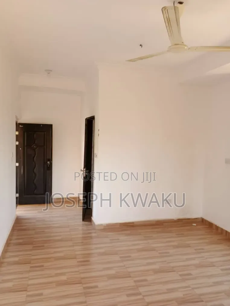 Furnished 2bdrm Apartment in East Lagon Hills for rent