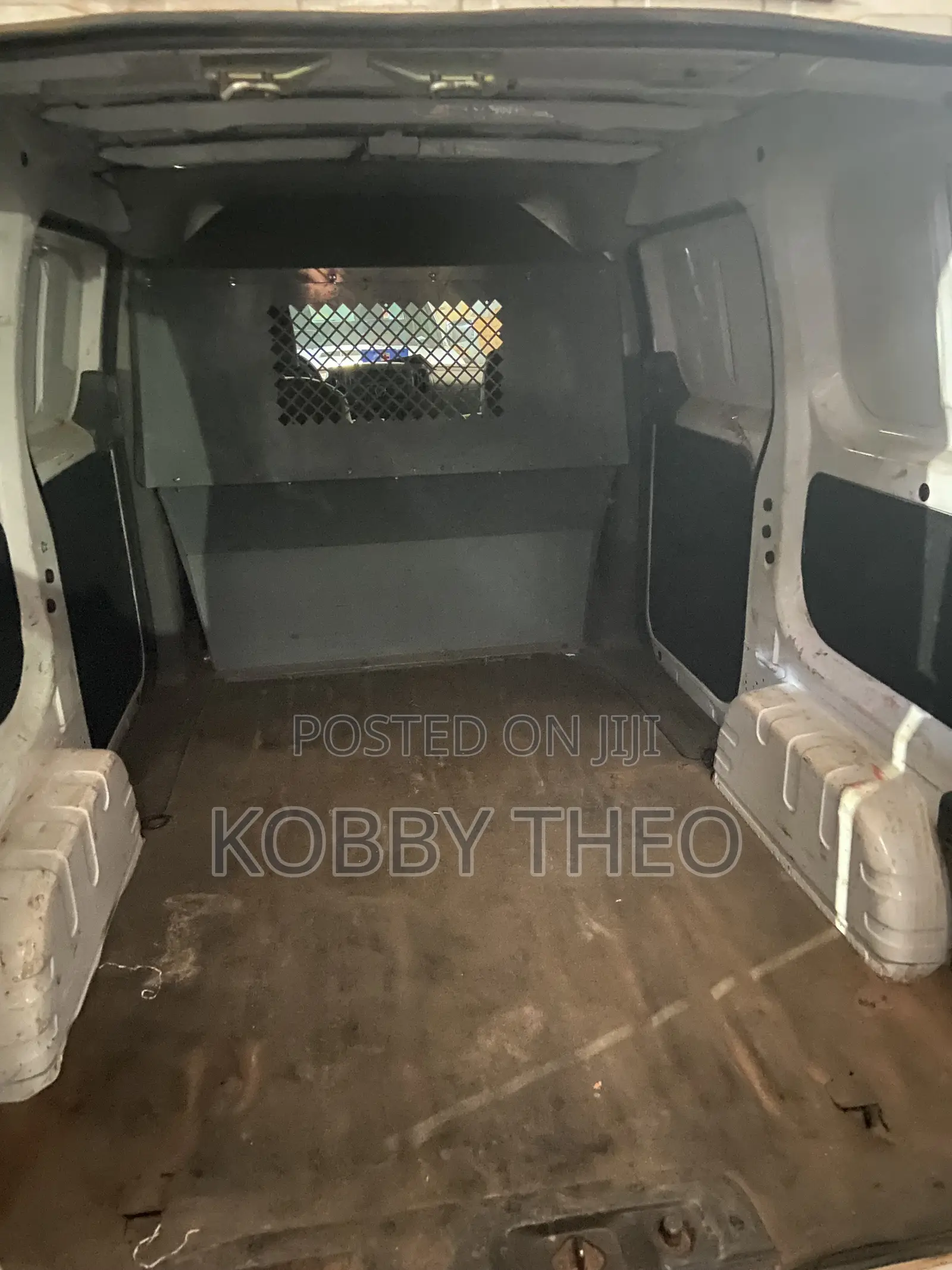 Nissan NV200 2012 White