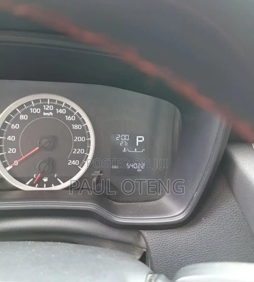 Toyota Corolla XLE 2020 Silver