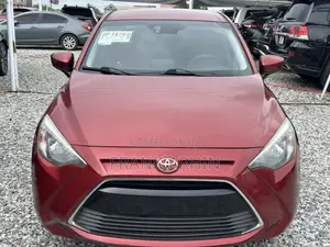 Toyota Yaris iA 1.5 FWD 2017 Red