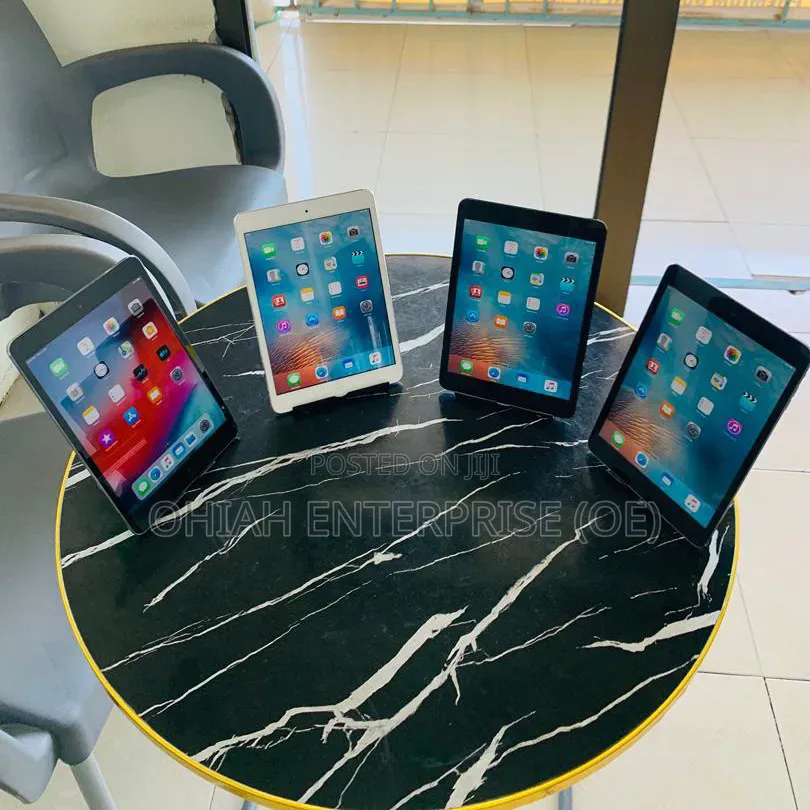 Apple iPad mini 1 16 GB Silver