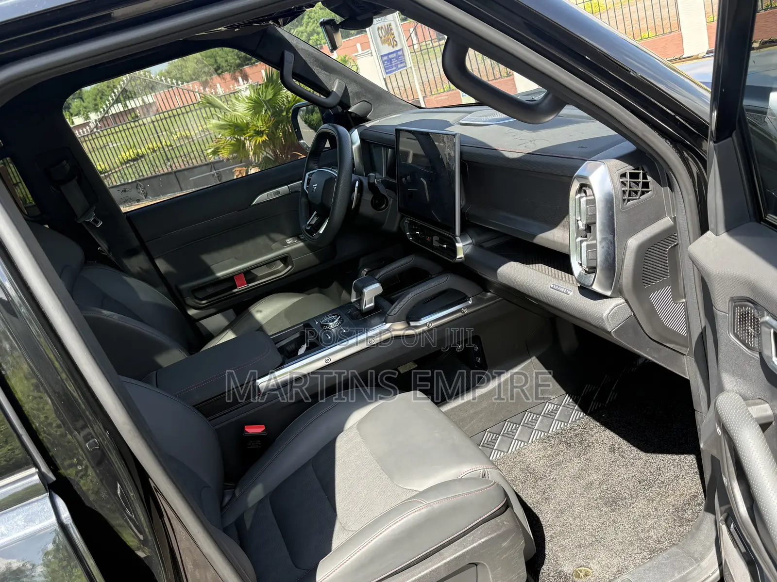Jetour T2 2.0 Petrol AWD 2023 Black