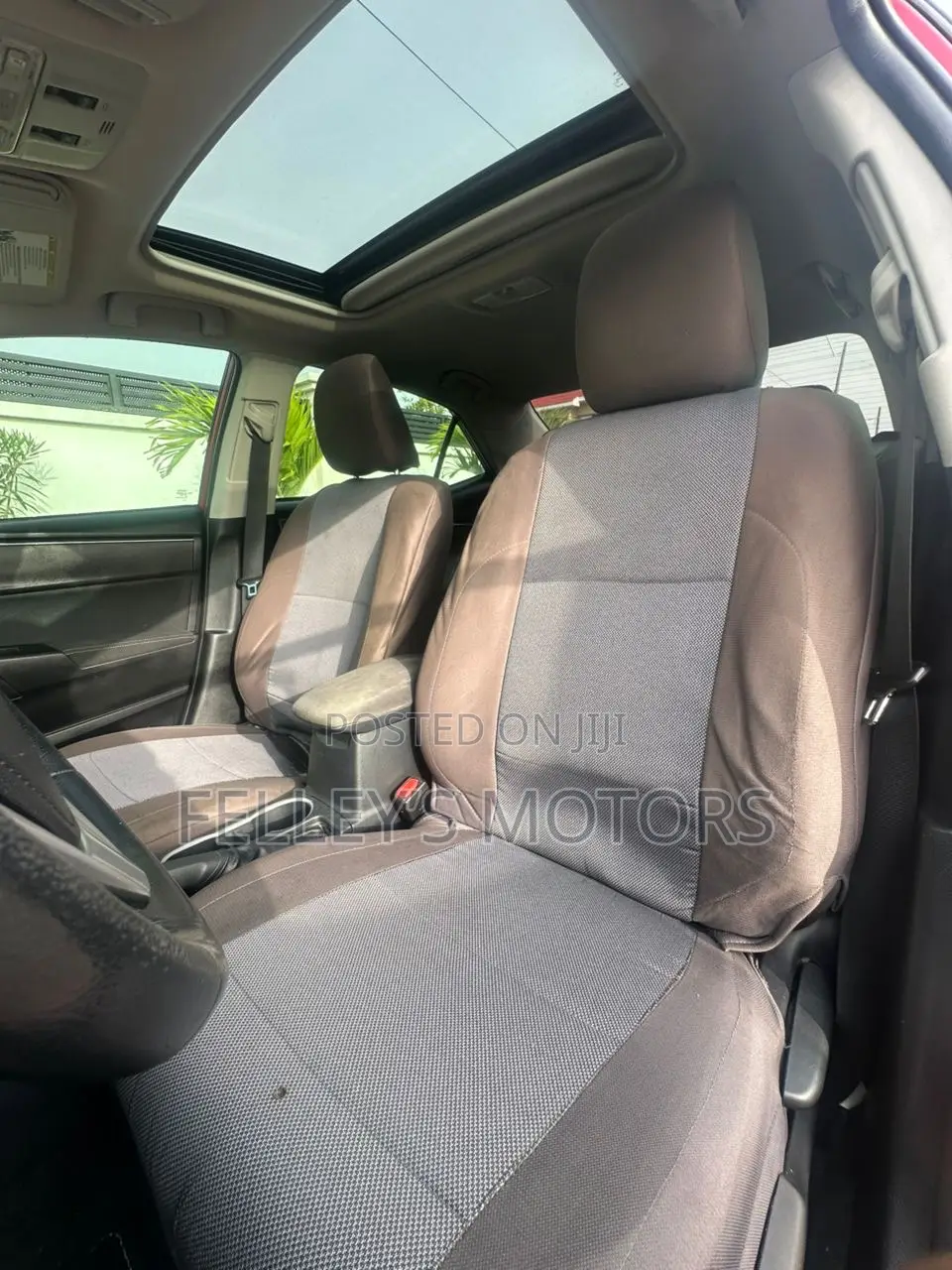 Toyota Corolla LE 4dr Sedan (1.8L 4cyl CVT) 2017 Red