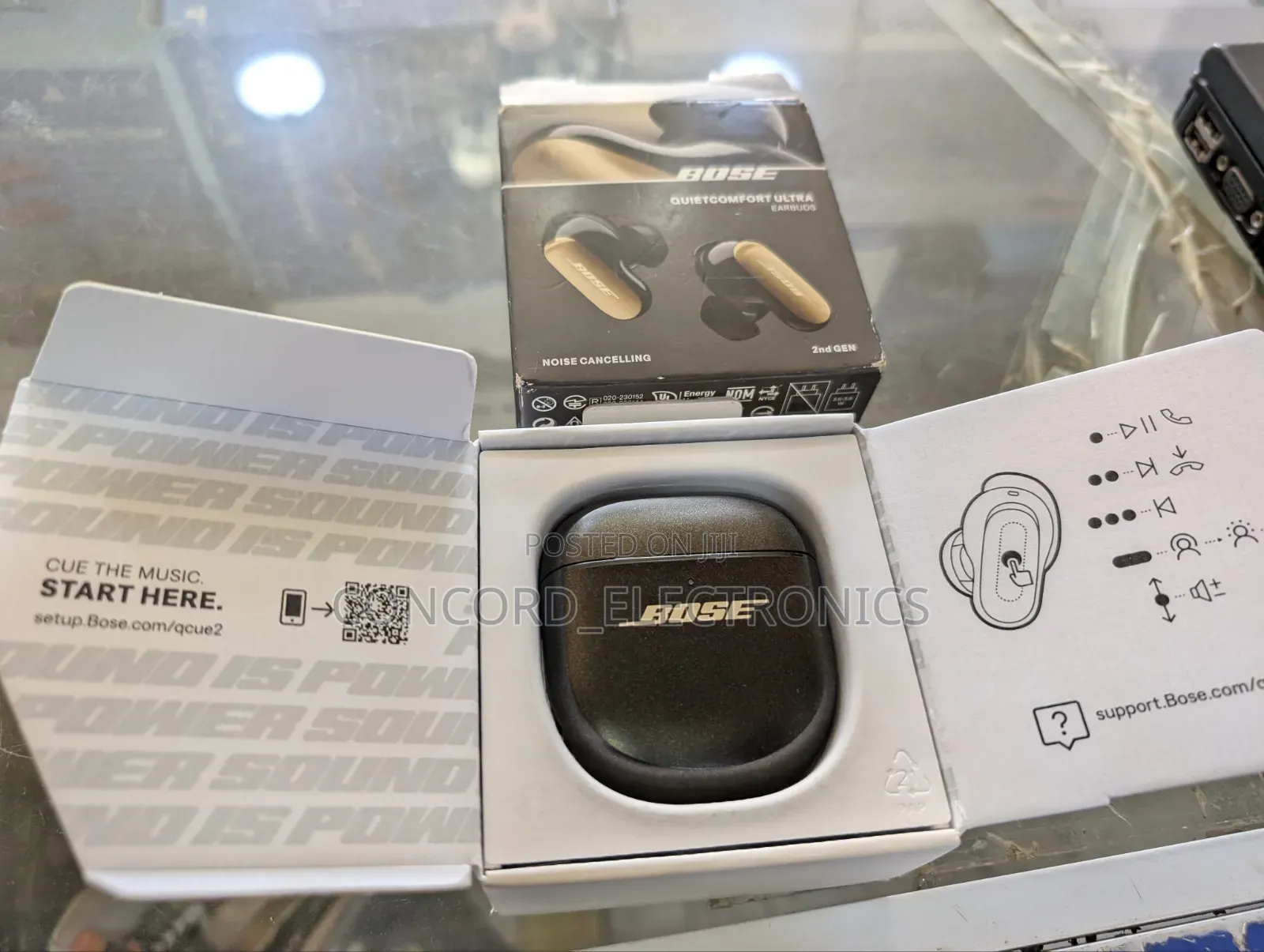 Bose Quietcomfort Ultra (2nd Gen) Noise Cancelling Earbuds Desert Gold