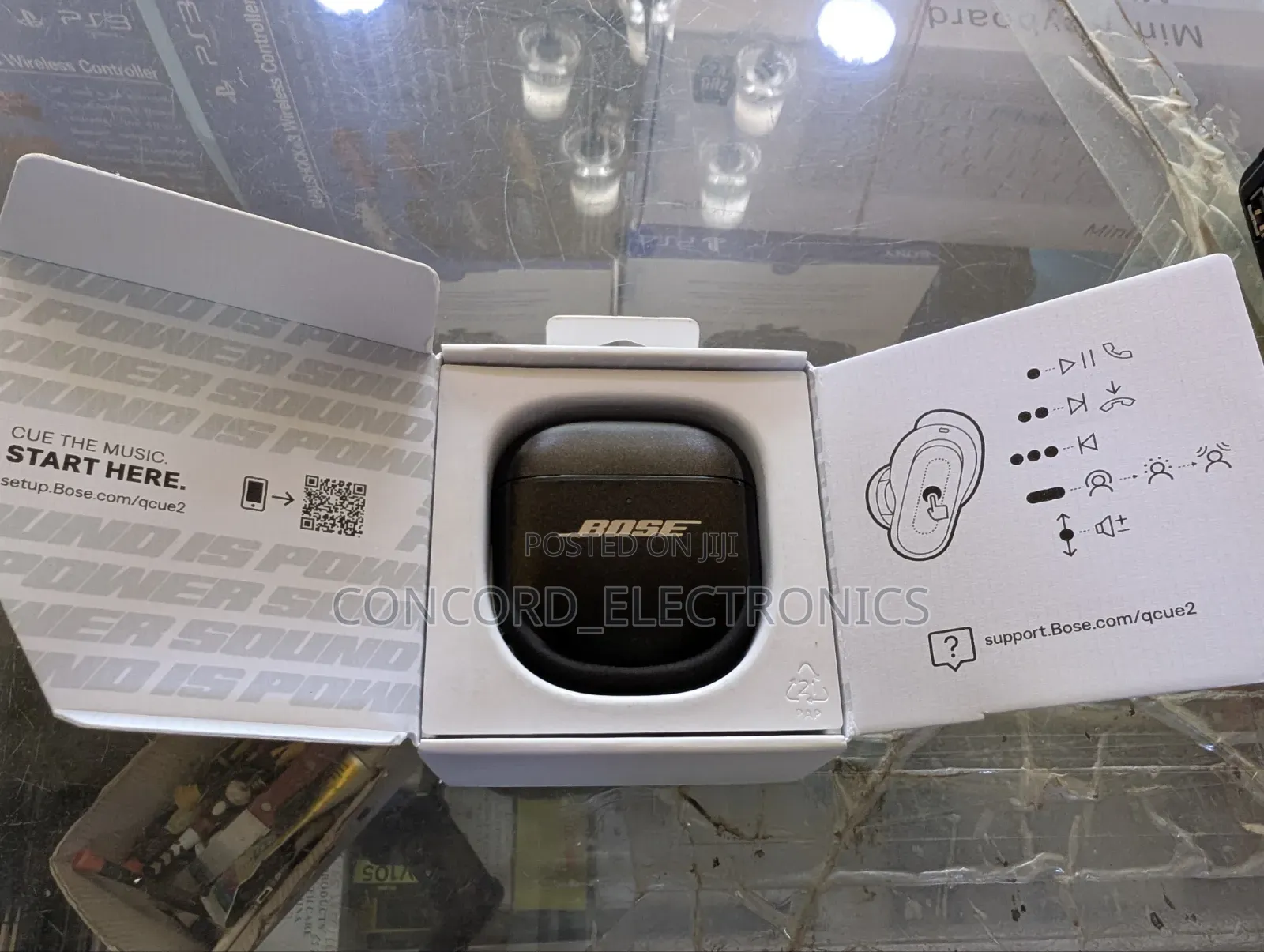 Bose Quietcomfort Ultra (2nd Gen) Noise Cancelling Earbuds Desert Gold