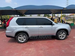Nissan X-Trail 2.0 Petrol XE 2012 Silver
