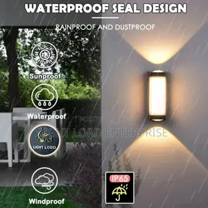 Seal Design Walk Light