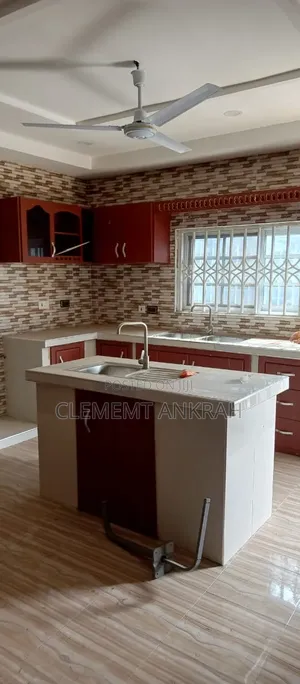4bdrm House in New Bortianor Hills, Ga South Municipal for sale