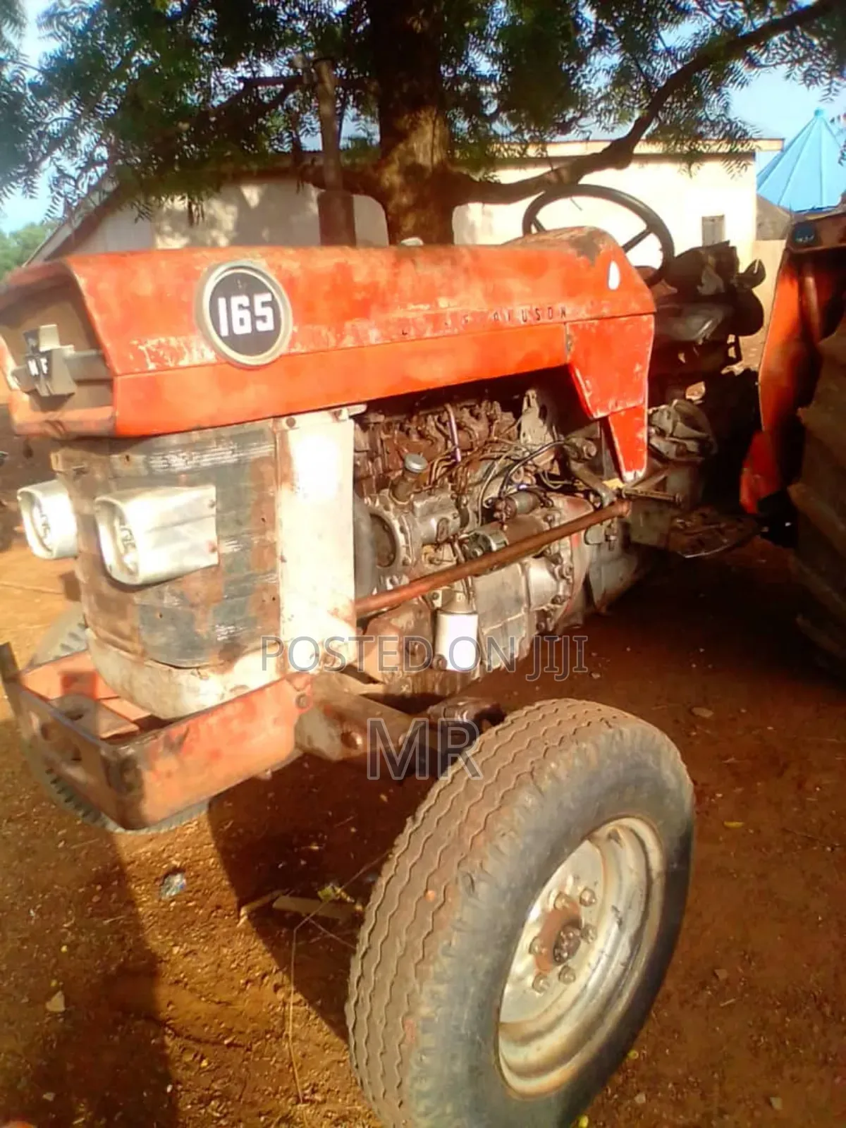 Massey Ferguson 165