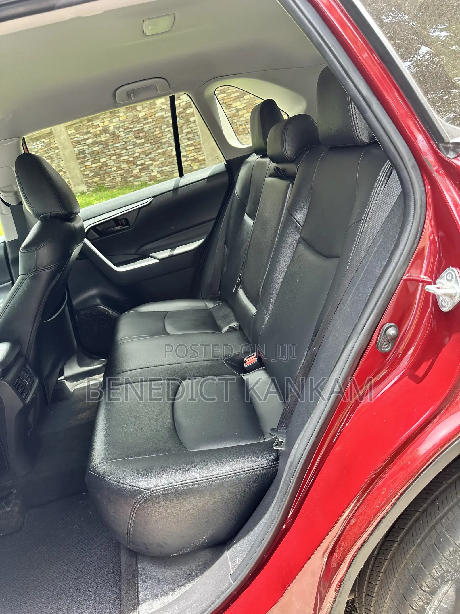 Toyota RAV4 LE 2022 Burgundy