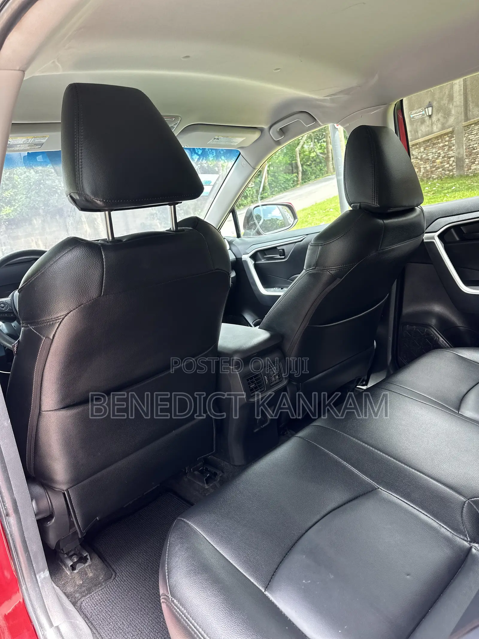 Toyota RAV4 LE 2022 Burgundy