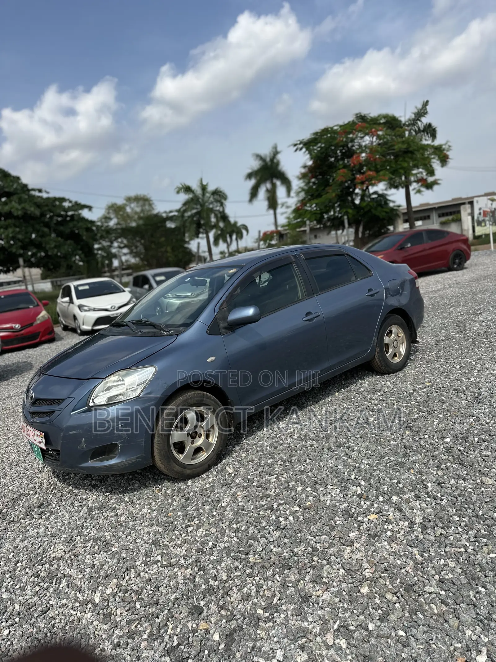 Toyota Yaris 2010 Blue