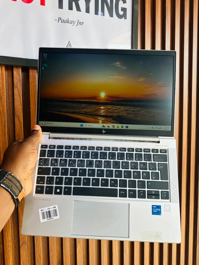 Laptop HP EliteBook 840 G8 8GB Intel Core i5 SSD 256GB