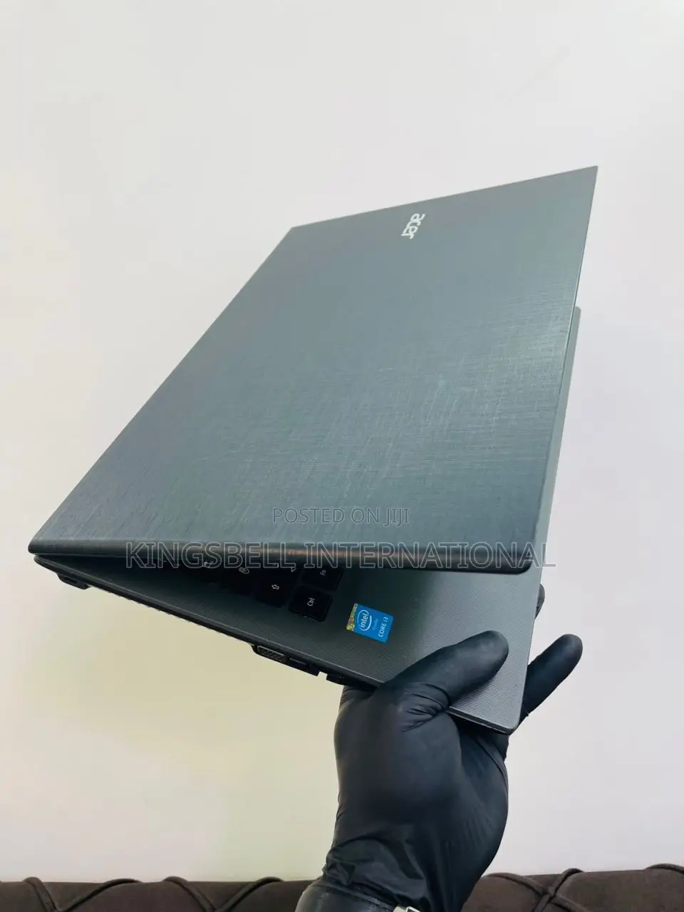 Laptop Acer Aspire E5-573 8GB Intel Core i3 HDD 500GB