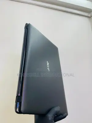 Laptop Acer Aspire 5750 4GB Intel Core i5 HDD 500GB