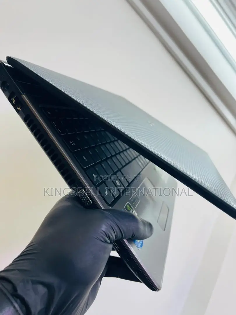 Laptop Acer Aspire 5750 4GB Intel Core i5 HDD 500GB