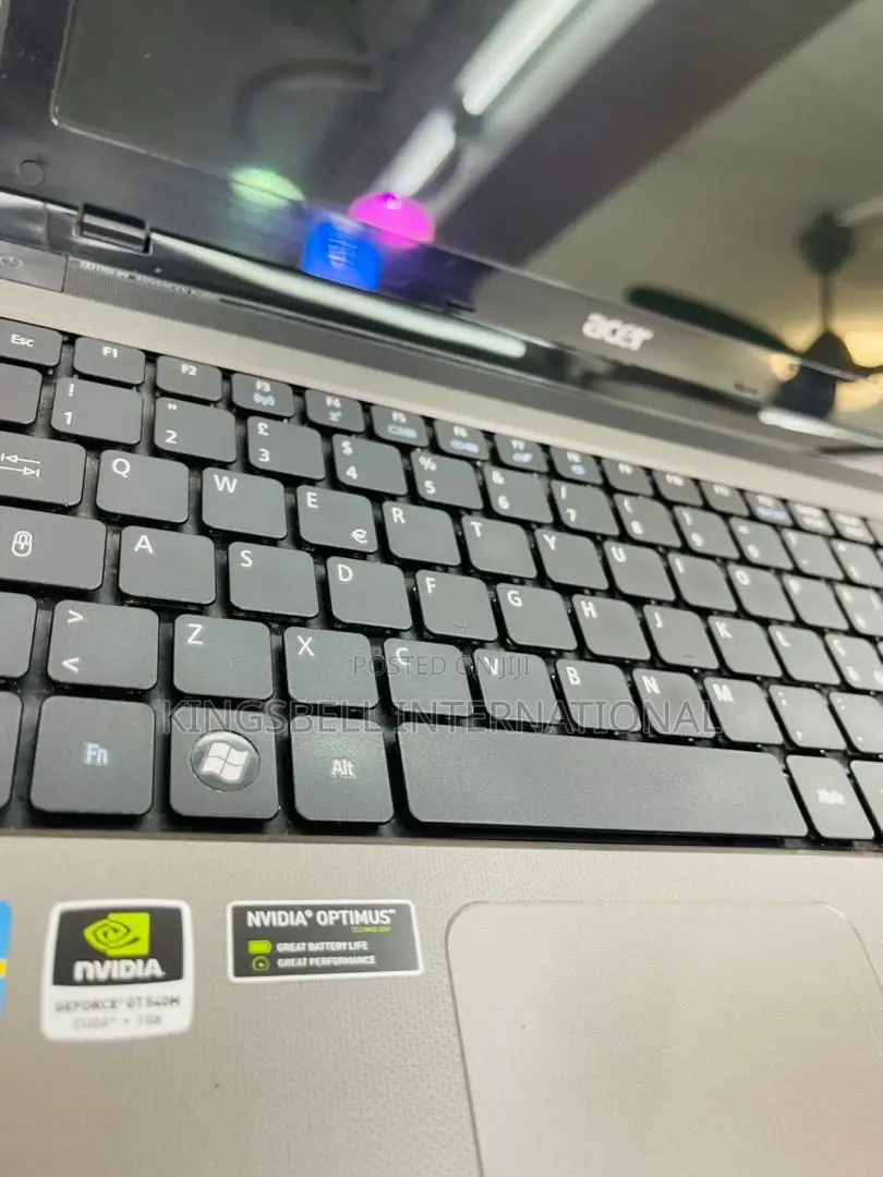 Laptop Acer Aspire 5750 4GB Intel Core i5 HDD 500GB