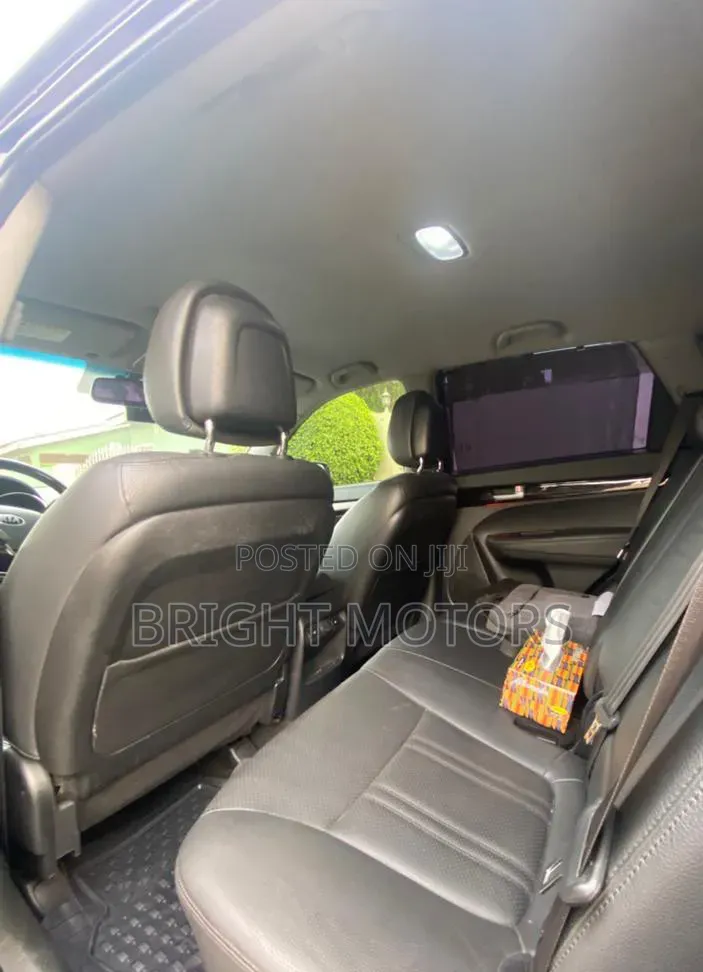Kia Sorento LX 4dr SUV (2.4L 4cyl 6A) 2014 Black