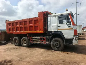 Tipper Truck