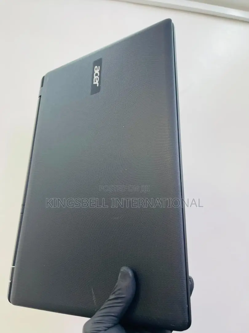Laptop Acer Aspire ES1-520 4GB Intel Core i5 HDD 500GB