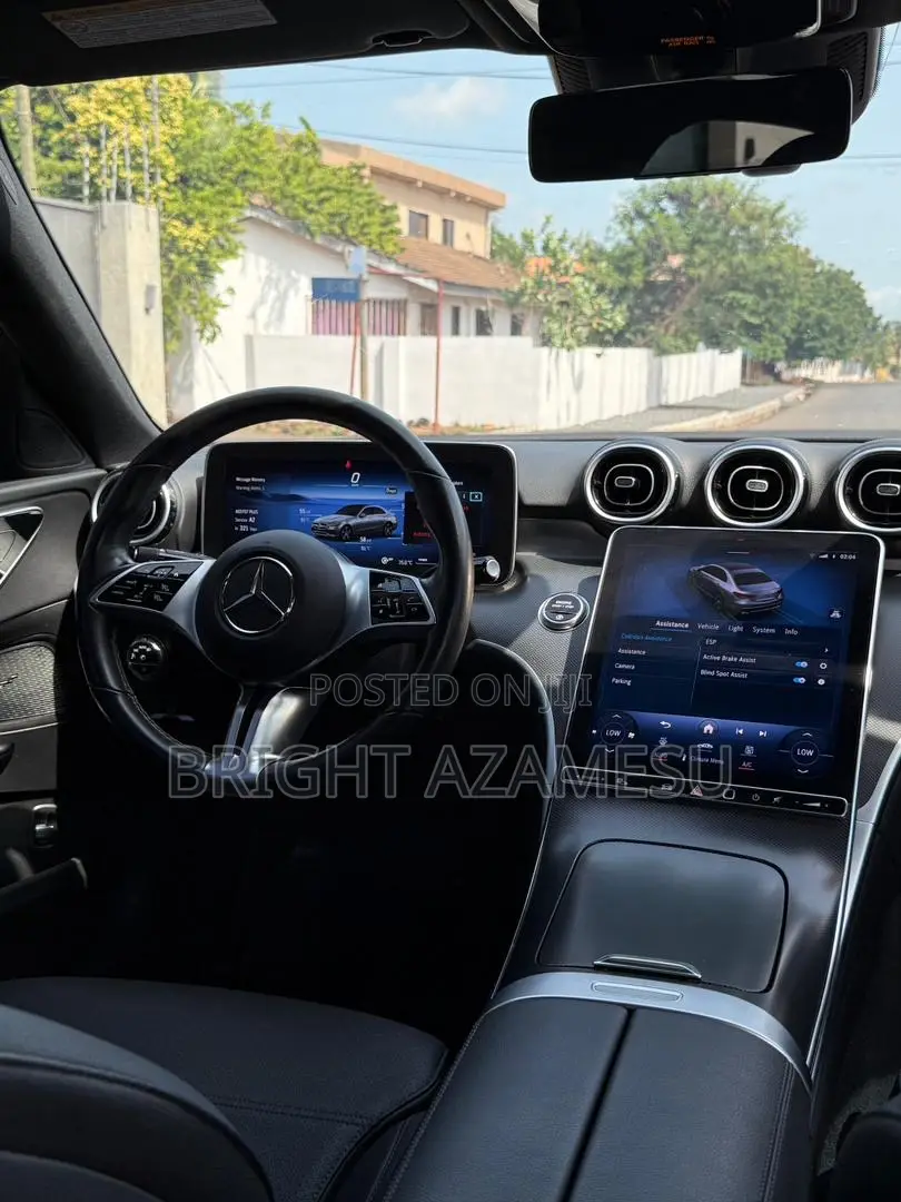 Mercedes-Benz E300 2019 White