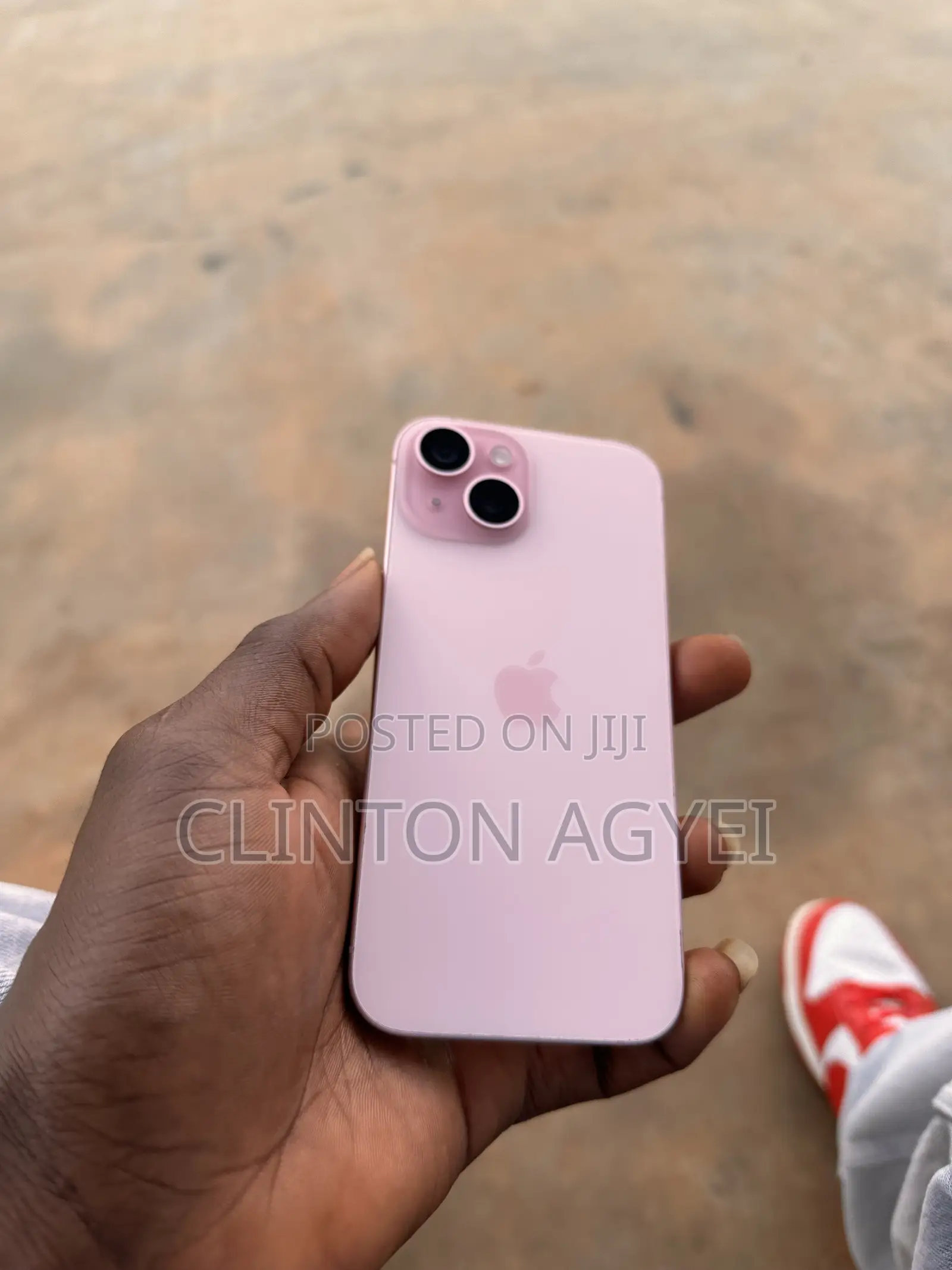 Apple iPhone 15 128 GB Pink