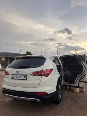 Hyundai Santa Fe Sport 2.0T 2013 White