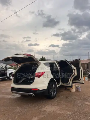 Hyundai Santa Fe Sport 2.0T 2013 White