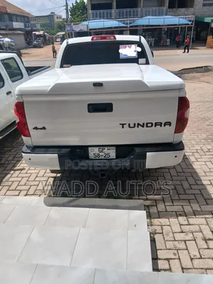 Toyota Tundra 2020 White