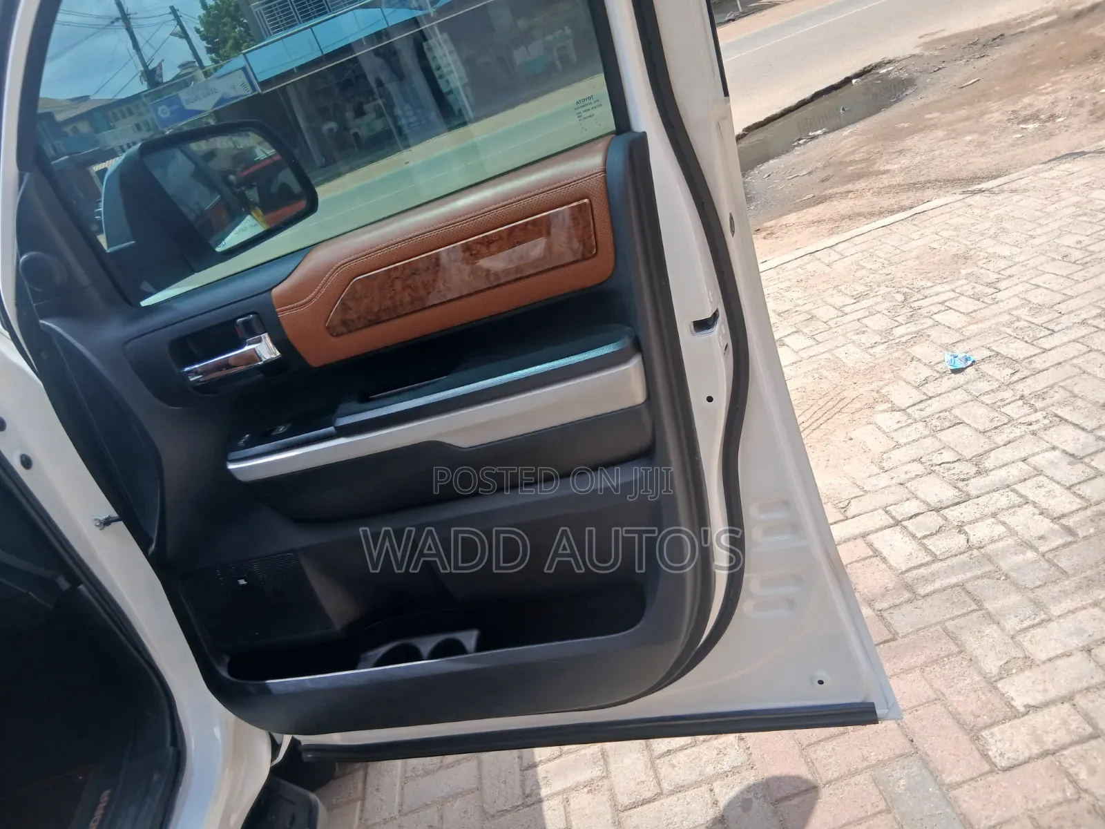 Toyota Tundra 2020 White