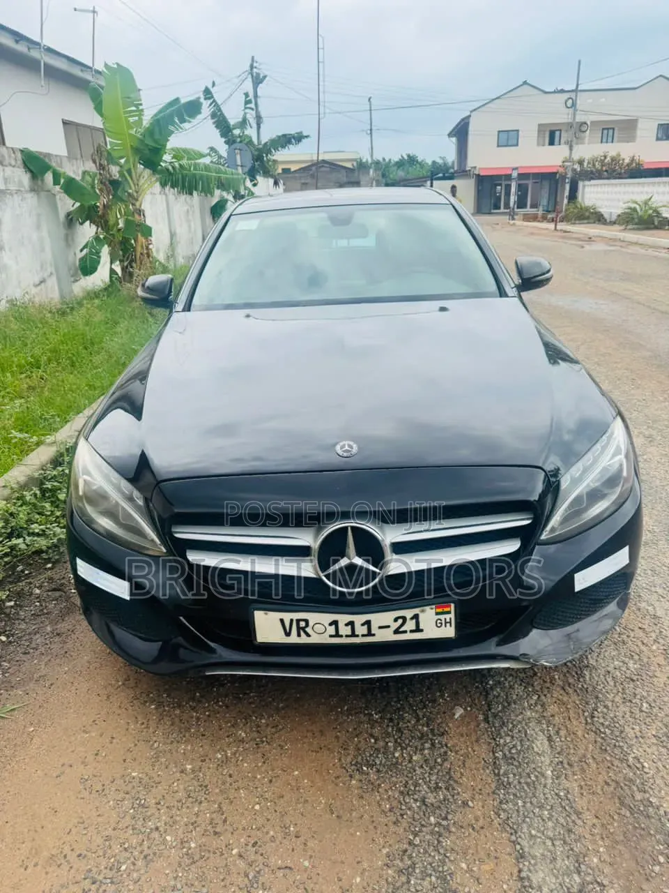 Mercedes-Benz C300 Luxury Sedan RWD (2.0L 4cyl 7A) 2017 Black