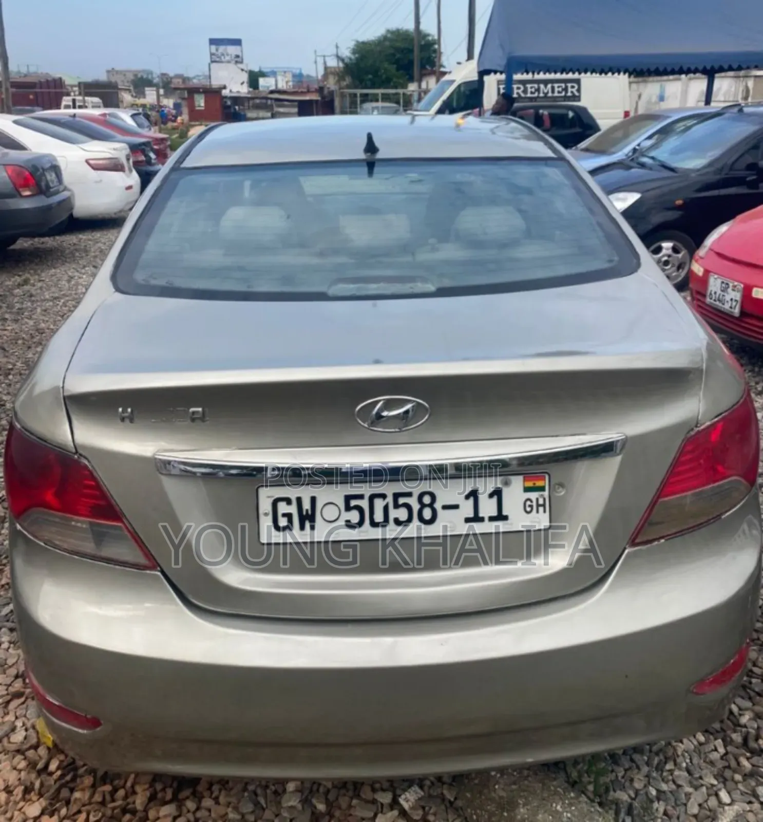 Hyundai Accent 2011 Gold