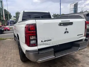 New Mitsubishi L200 2025 White