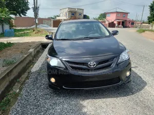 Toyota Corolla S 4dr Sedan (1.8L 4cyl 4A) 2013 Black