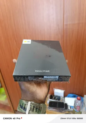 New Samsung Galaxy Z Fold 5 256 GB Black