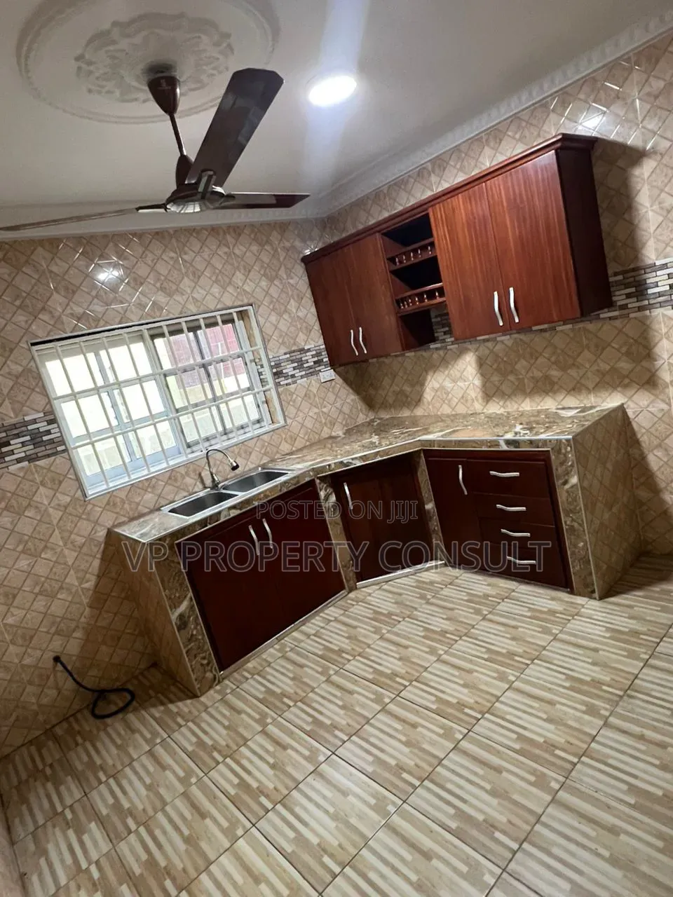 2bdrm Apartment in Mile 7 for rent