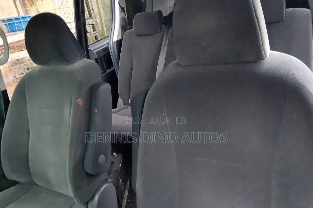 Toyota Voxy 2013 Black
