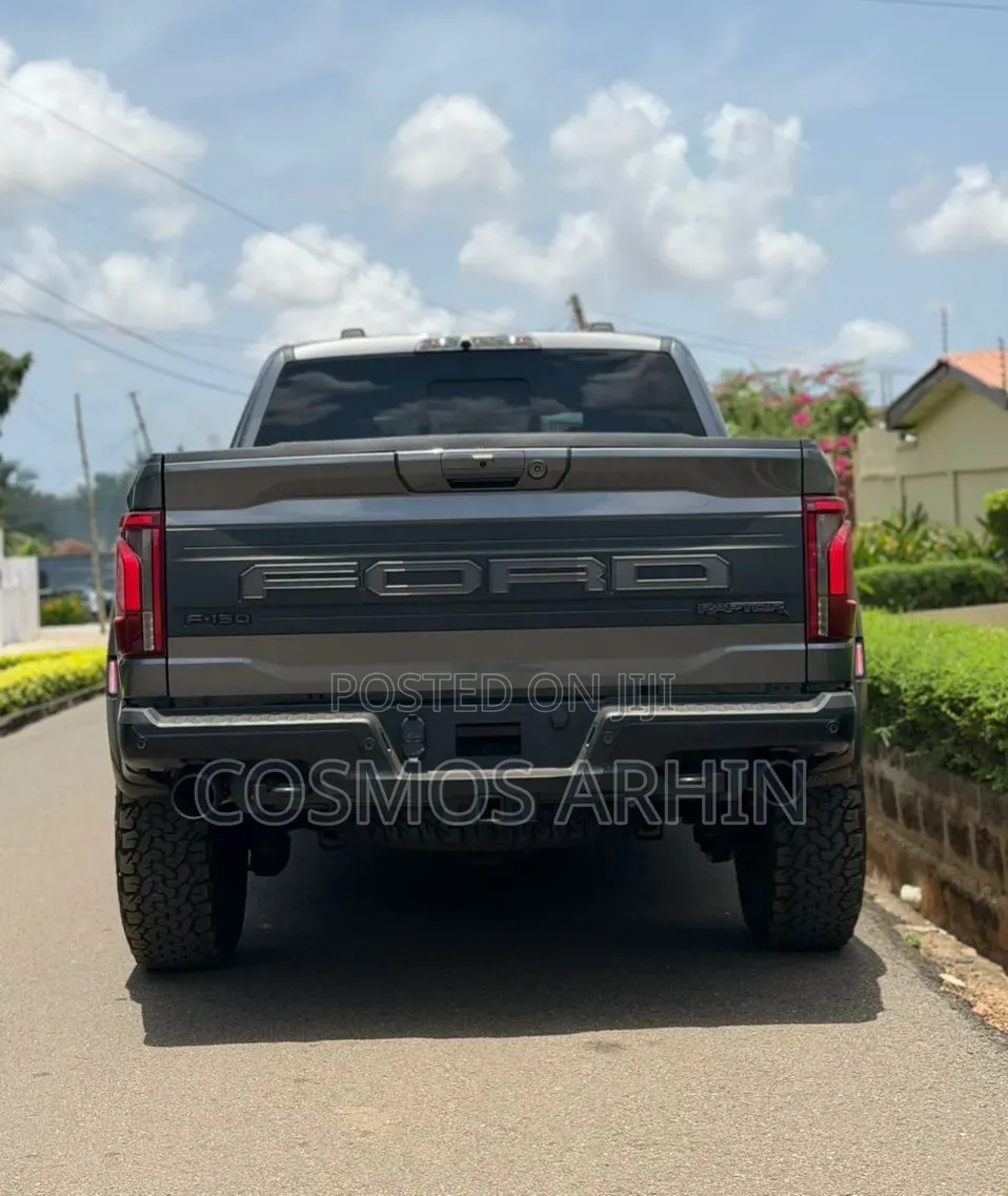 New Ford F-150 2025 Black