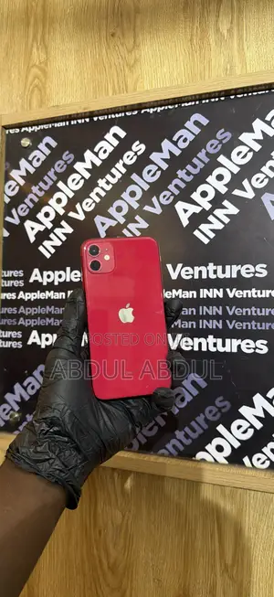 Apple iPhone 11 64 GB Red