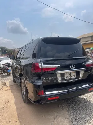 Lexus LX 570 2011 Black