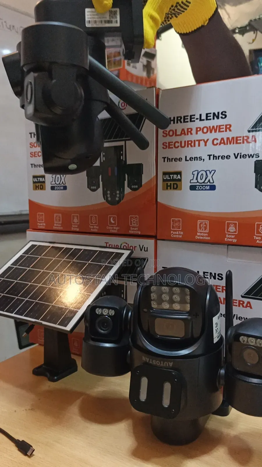 3 Eyes Solar Camera