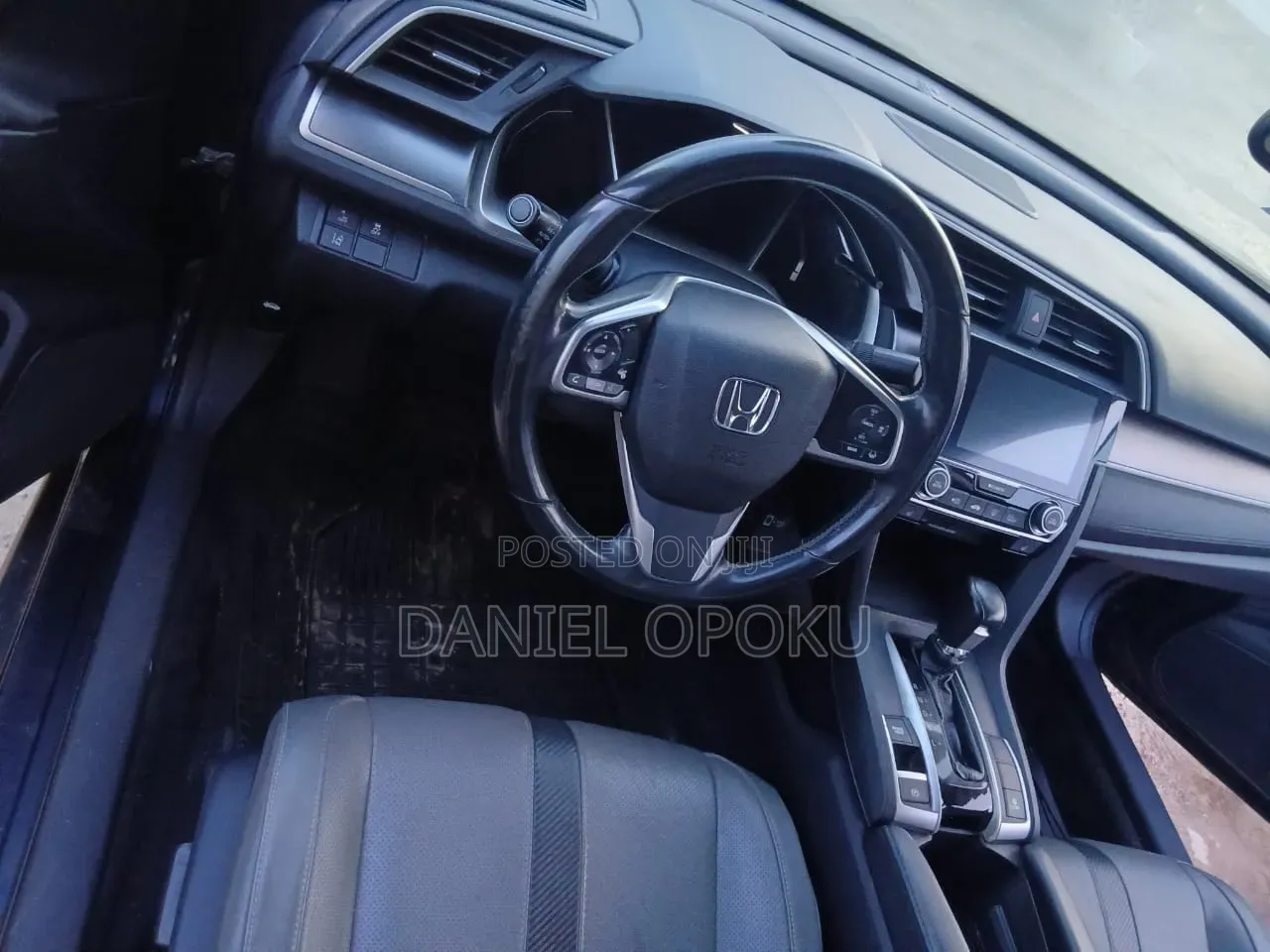 Honda Civic Touring 4dr Sedan (1.5L 4cyl) 2017 Black